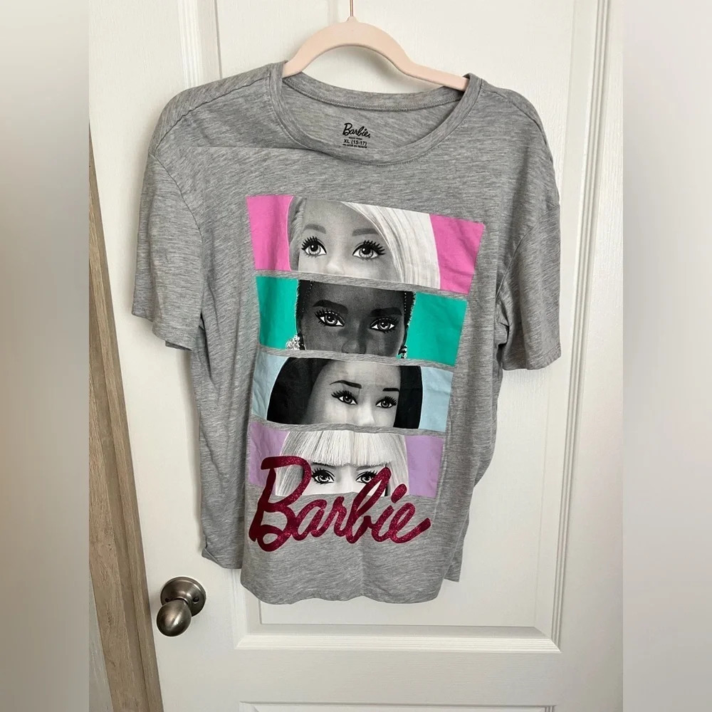 Barbie T shirt juniors size XL (15/17).